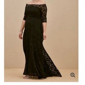 Torrid SPECIAL OCCASION BLK LACE OFF SHOULDER GOWN